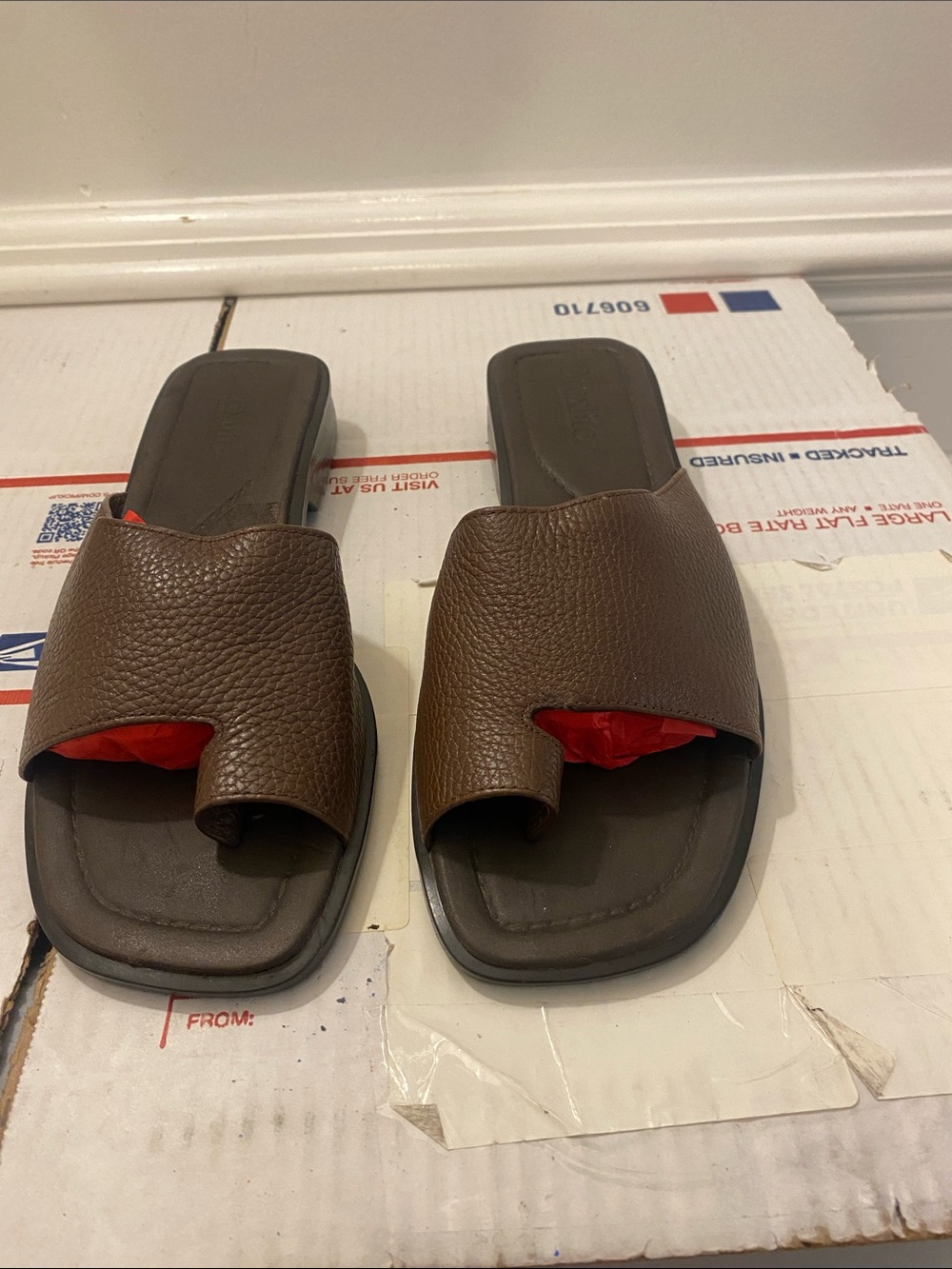 Drexlite size 9 Sandals good condition